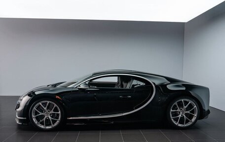 Bugatti Chiron, 2019 год, 440 000 000 рублей, 5 фотография