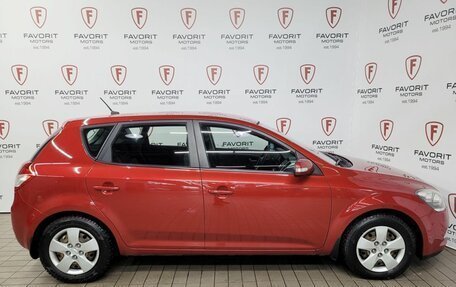 KIA cee'd I рестайлинг, 2011 год, 850 000 рублей, 4 фотография