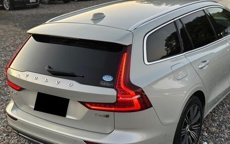 Volvo V60 II, 2021 год, 2 970 000 рублей, 5 фотография