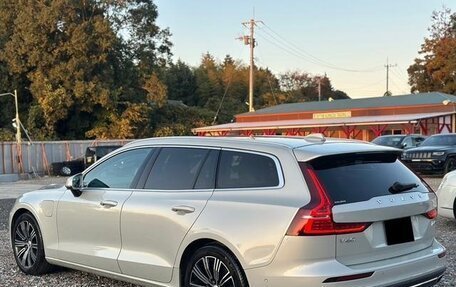 Volvo V60 II, 2021 год, 2 970 000 рублей, 10 фотография