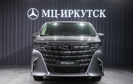 Toyota Alphard, 2024 год, 17 900 000 рублей, 3 фотография