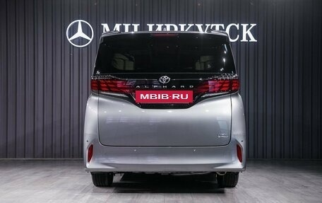 Toyota Alphard, 2024 год, 17 900 000 рублей, 8 фотография