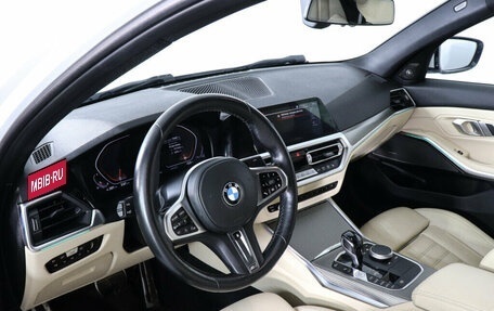 BMW 3 серия, 2021 год, 4 937 000 рублей, 12 фотография