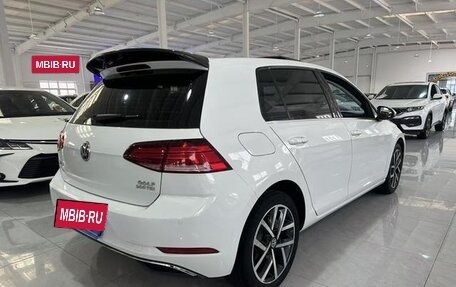 Volkswagen Golf VII, 2020 год, 1 850 000 рублей, 5 фотография