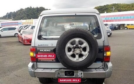 Mitsubishi Pajero III рестайлинг, 1996 год, 860 000 рублей, 9 фотография