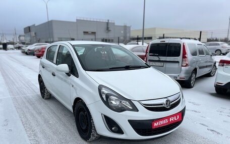 Opel Corsa D, 2013 год, 585 000 рублей, 1 фотография