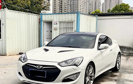 Hyundai Genesis Coupe I рестайлинг, 2013 год, 2 130 000 рублей, 1 фотография