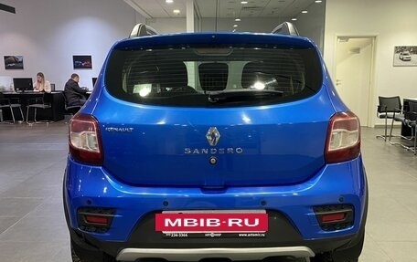 Renault Sandero II рестайлинг, 2015 год, 919 000 рублей, 6 фотография