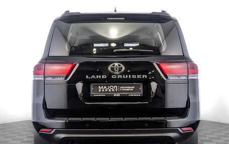 Toyota Land Cruiser, 2022 год, 11 990 000 рублей, 6 фотография