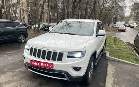 Jeep Grand Cherokee, 2014 год, 2 295 000 рублей, 2 фотография