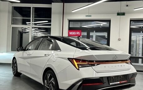 Hyundai Elantra, 2024 год, 2 647 000 рублей, 21 фотография