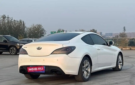 Hyundai Genesis Coupe I рестайлинг, 2013 год, 2 160 000 рублей, 5 фотография