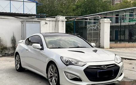 Hyundai Genesis Coupe I рестайлинг, 2013 год, 2 130 000 рублей, 3 фотография