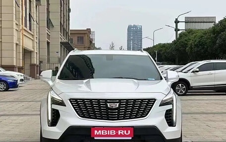 Cadillac XT4 I, 2020 год, 2 500 000 рублей, 2 фотография