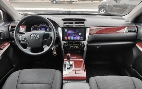 Toyota Camry, 2012 год, 1 700 000 рублей, 6 фотография