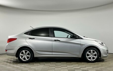 Hyundai Solaris II рестайлинг, 2013 год, 998 000 рублей, 4 фотография