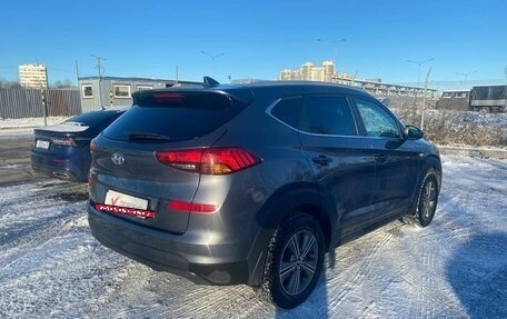 Hyundai Tucson III, 2018 год, 2 020 000 рублей, 4 фотография