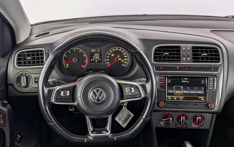 Volkswagen Polo VI (EU Market), 2019 год, 999 000 рублей, 21 фотография