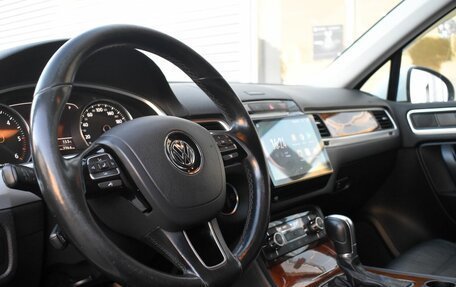 Volkswagen Touareg III, 2014 год, 2 840 000 рублей, 8 фотография