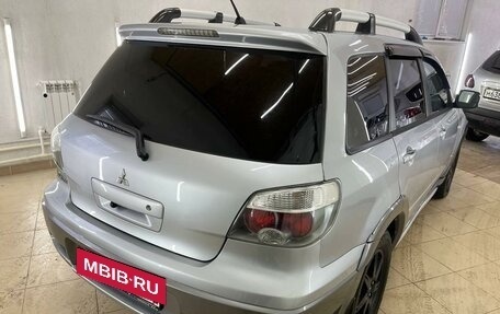 Mitsubishi Outlander III рестайлинг 3, 2005 год, 859 000 рублей, 4 фотография