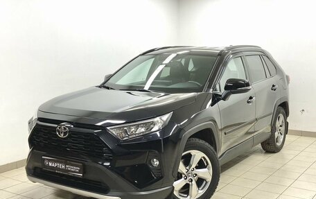 Toyota RAV4, 2019 год, 3 899 000 рублей, 1 фотография