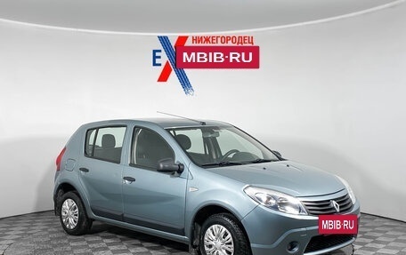 Renault Sandero I, 2010 год, 689 000 рублей, 2 фотография