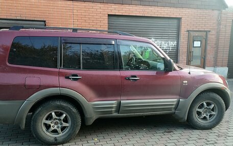 Mitsubishi Montero III, 2001 год, 650 000 рублей, 3 фотография