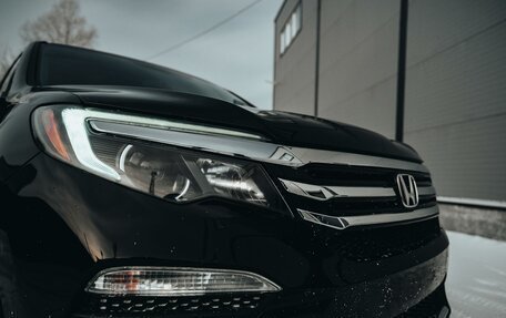 Honda Pilot III рестайлинг, 2018 год, 3 500 000 рублей, 8 фотография