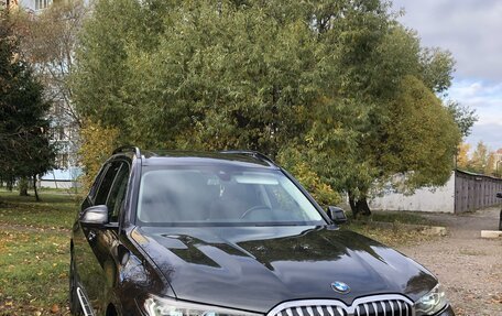 BMW X7, 2019 год, 7 950 000 рублей, 1 фотография