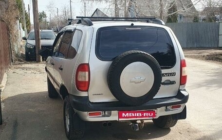 Chevrolet Niva I рестайлинг, 2003 год, 399 000 рублей, 3 фотография