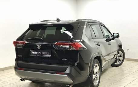 Toyota RAV4, 2019 год, 3 899 000 рублей, 4 фотография