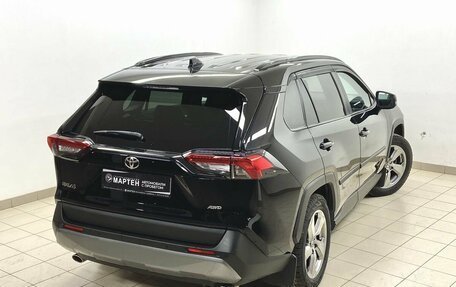 Toyota RAV4, 2019 год, 3 899 000 рублей, 8 фотография