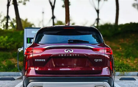 Infiniti QX50 II, 2021 год, 3 350 000 рублей, 2 фотография