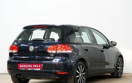 Volkswagen Golf VI, 2011 год, 900 000 рублей, 8 фотография