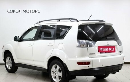 Mitsubishi Outlander III рестайлинг 3, 2012 год, 1 599 000 рублей, 2 фотография