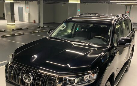 Toyota Land Cruiser Prado 150 рестайлинг 2, 2022 год, 10 490 000 рублей, 17 фотография