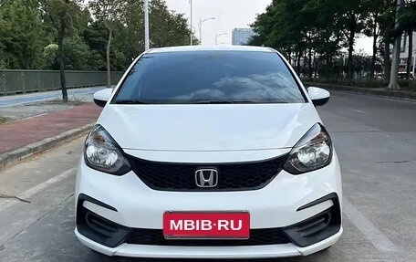 Honda Fit, 2021 год, 1 350 000 рублей, 1 фотография