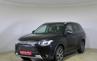 Mitsubishi Outlander III рестайлинг 3, 2014 год, 1 950 000 рублей, 1 фотография