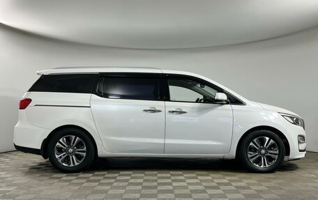 KIA Carnival III, 2019 год, 2 586 323 рублей, 4 фотография