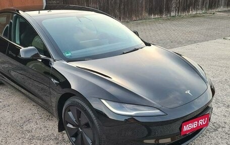 Tesla Model 3 I, 2024 год, 5 900 000 рублей, 4 фотография