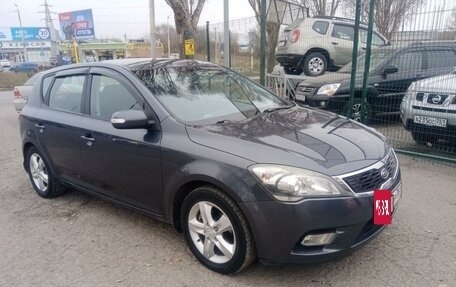 KIA cee'd I рестайлинг, 2010 год, 960 000 рублей, 2 фотография