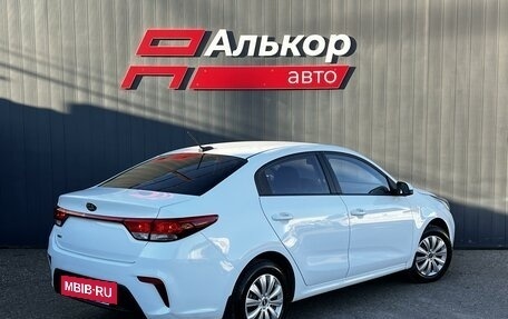 KIA Rio IV, 2018 год, 3 фотография