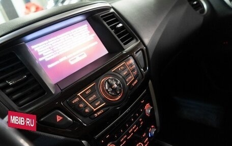 Nissan Pathfinder, 2016 год, 1 699 000 рублей, 17 фотография