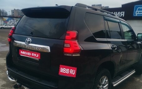 Toyota Land Cruiser Prado 150 рестайлинг 2, 2017 год, 5 200 000 рублей, 7 фотография