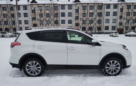 Toyota RAV4, 2016 год, 2 560 000 рублей, 4 фотография