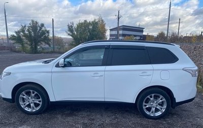 Mitsubishi Outlander III рестайлинг 3, 2012 год, 1 450 000 рублей, 1 фотография