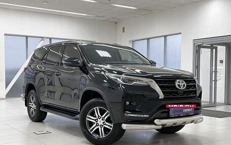 Toyota Fortuner II, 2021 год, 4 650 000 рублей, 4 фотография