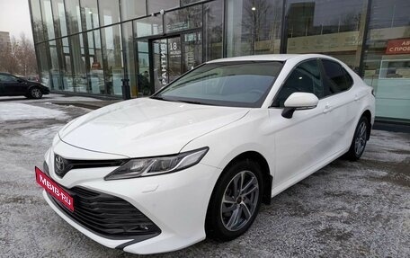 Toyota Camry, 2020 год, 3 332 000 рублей, 1 фотография