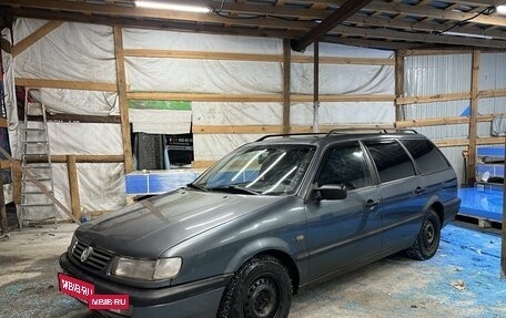 Volkswagen Passat B4, 1995 год, 340 000 рублей, 2 фотография