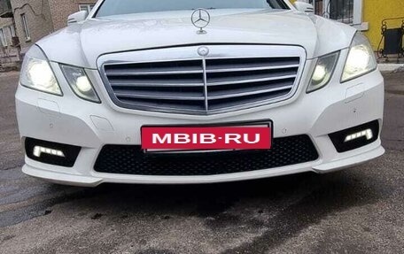 Mercedes-Benz E-Класс, 2011 год, 1 530 000 рублей, 19 фотография